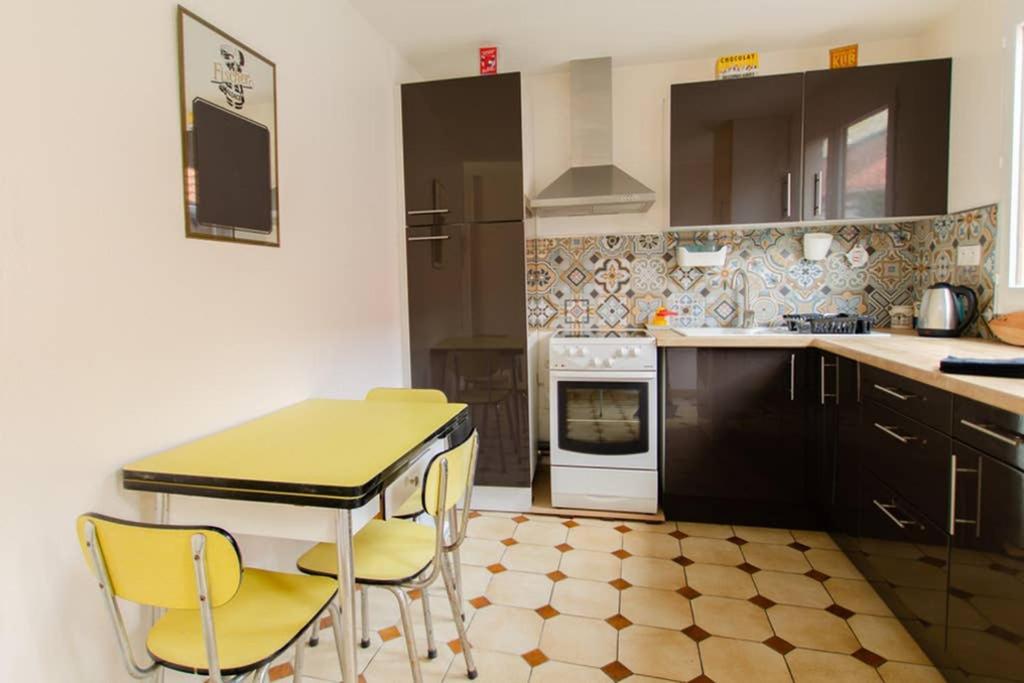 Gite A Bon Port Abbeville 5 Personnes エクステリア 写真